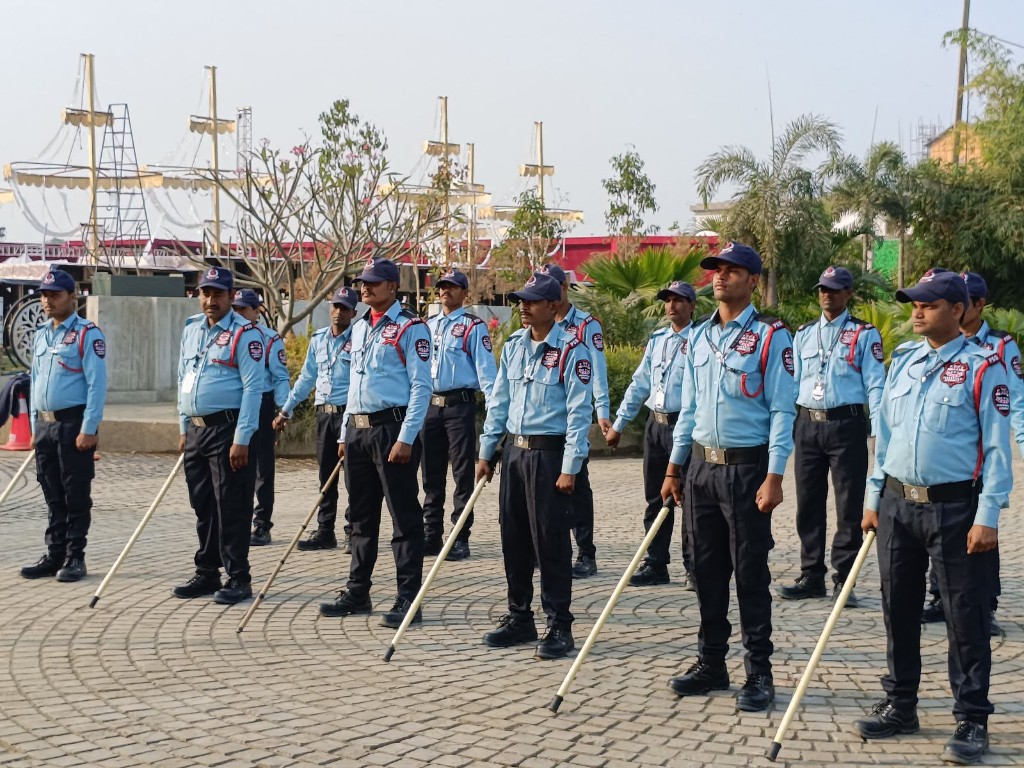 Pickshield Security team in formation